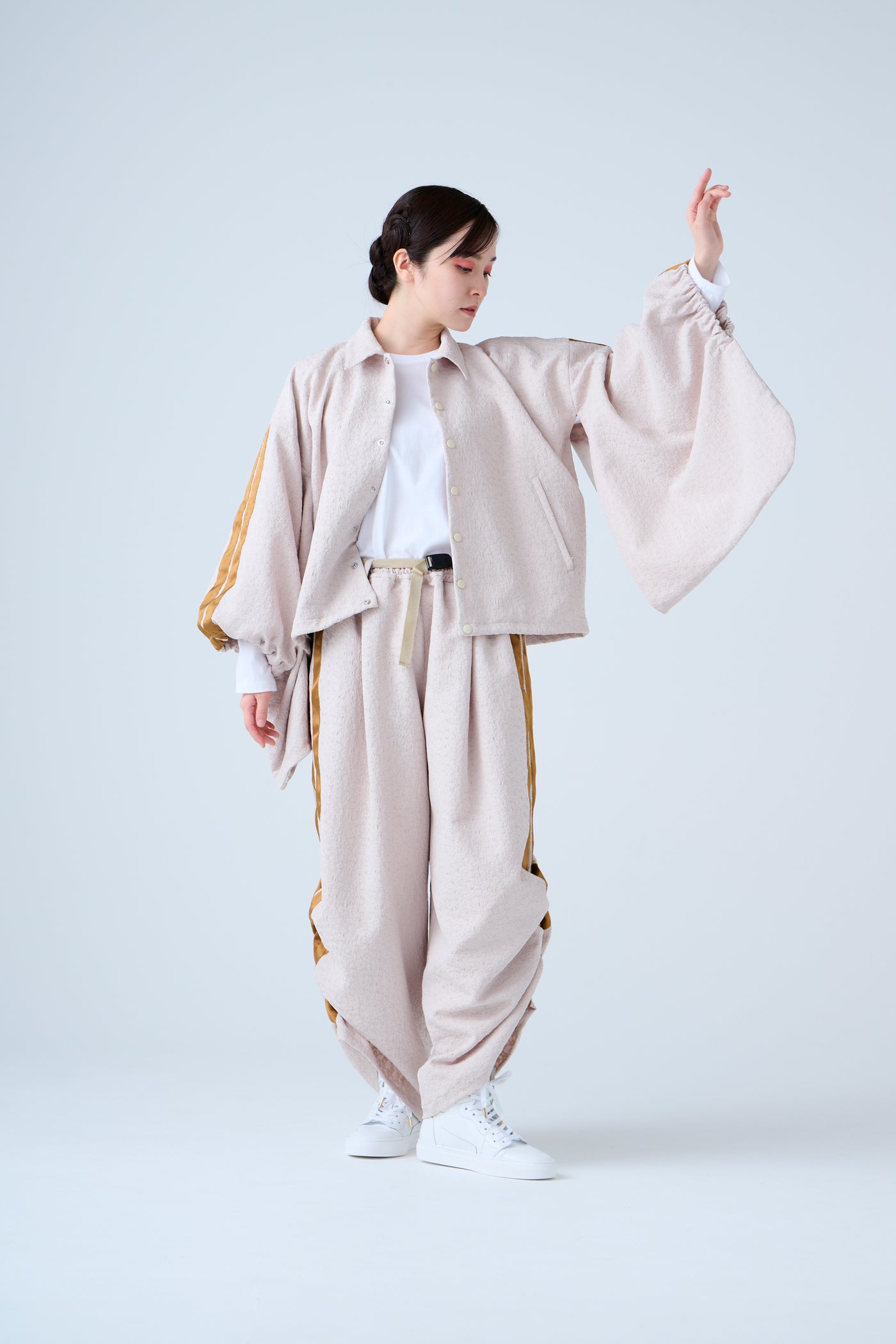 Fuzzed Jacquard Track Short Jacket Sand