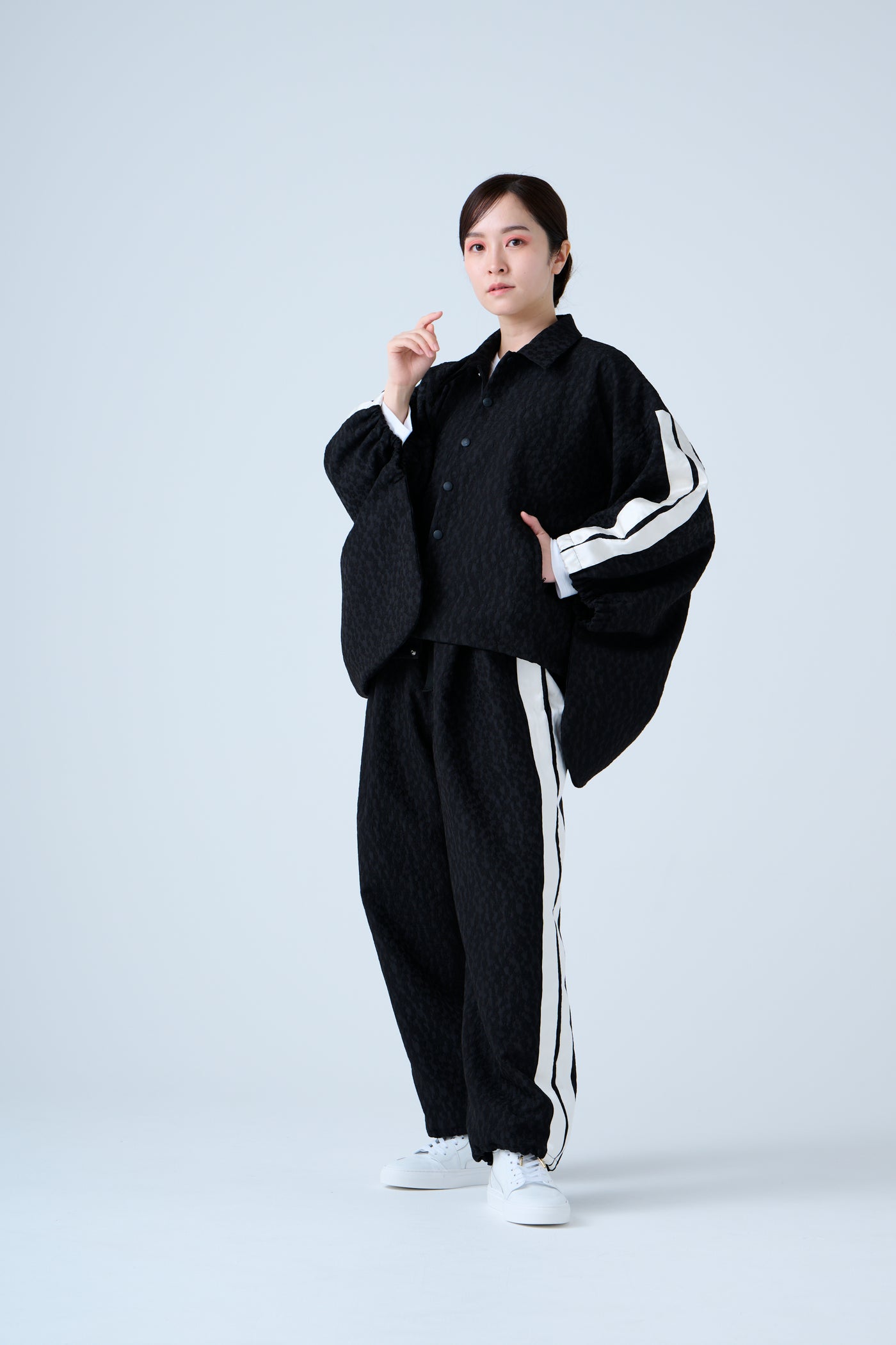 Fukure Jacquard Track Short Jacket Black