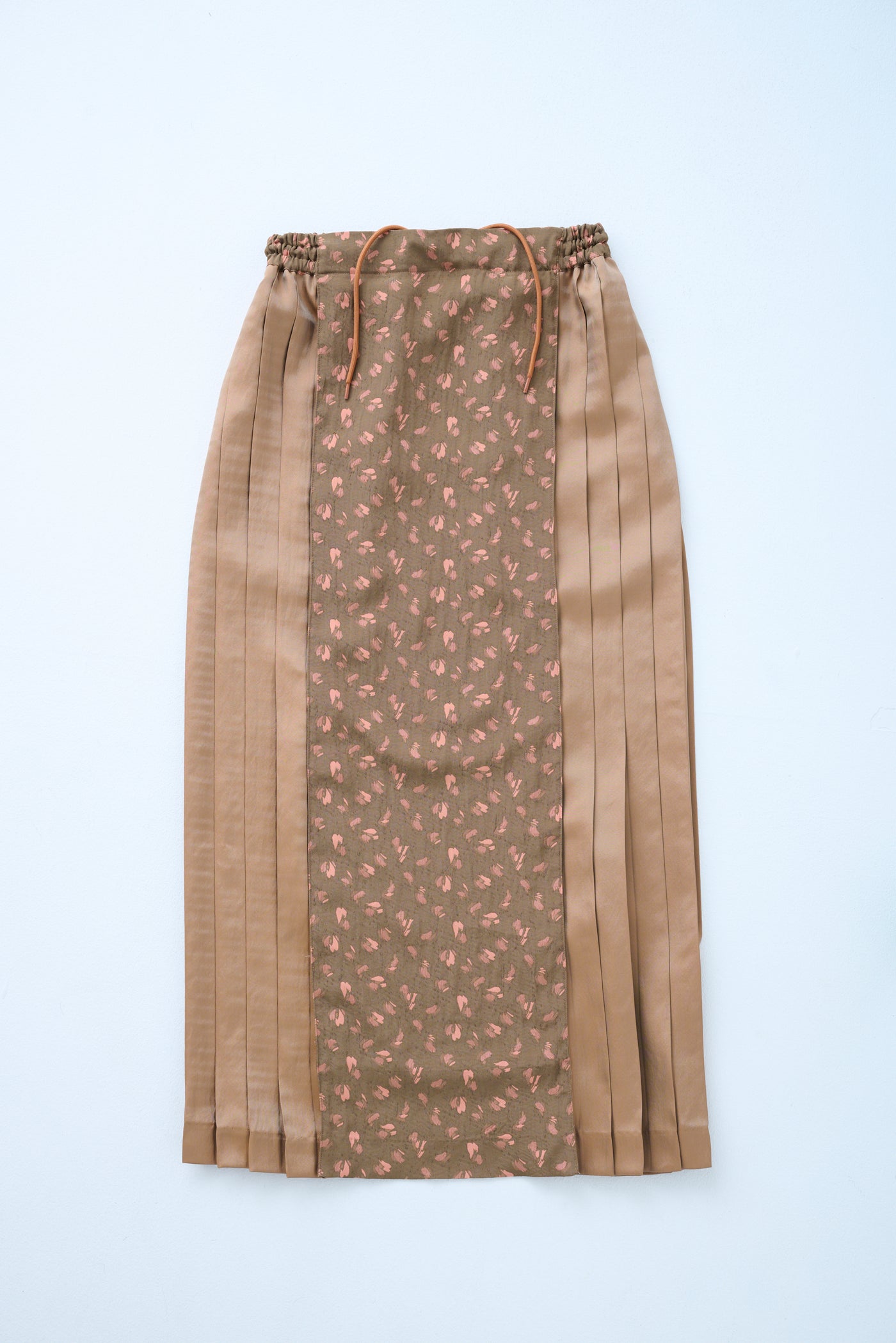 Petal jacquard pleated skirt